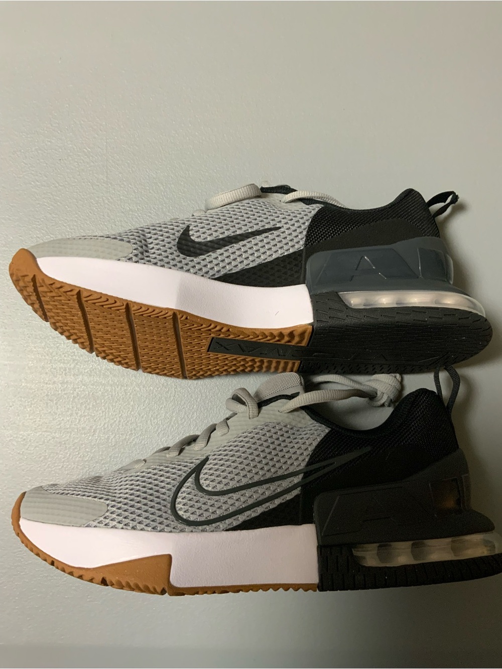 Nike Men’s Air Max Sport Sneakers - Grey/Black/Gum